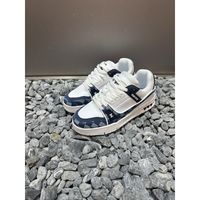 White and blue checkerboard pattern